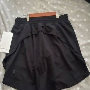 New hotty Hot HR Skirt *Long 🍋